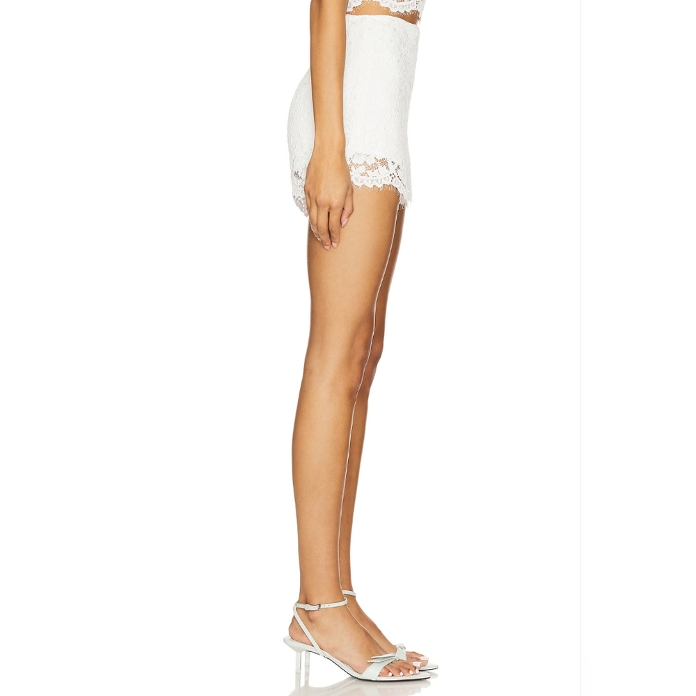 New! Amanda Uprichard x REVOLVE Brynley Lace Shorts in White - Size XS - Picture 10 of 12